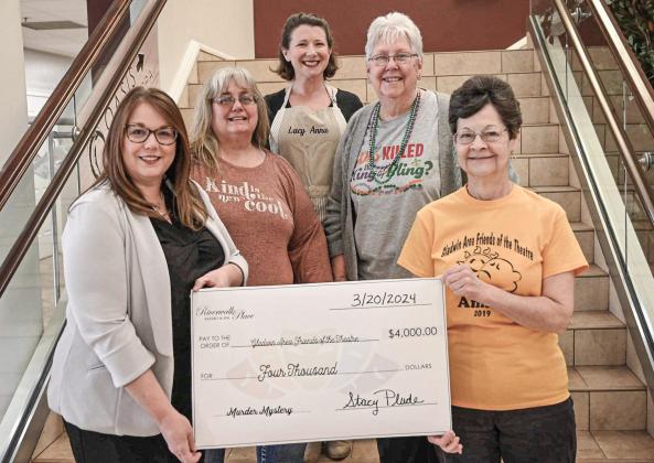 Riverwalk Place made a $4000 donation to Gladwin Area Friends of the Theater (GAFT) to support their fundraising efforts.