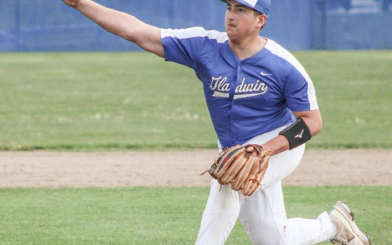 Gladwin baseball team sweeps rival Beaverton