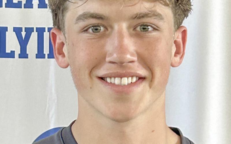 Gladwin pair First Team in JPC soccer