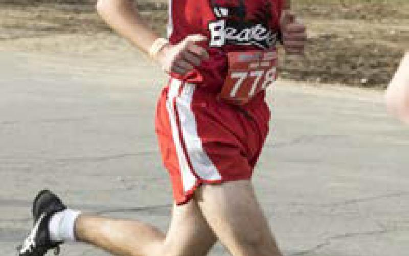 Athletes run in 2022 State Cross Country Finals