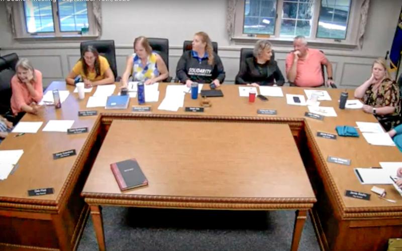 The Gladwin City Council met on Monday night at their Regular Meeting. YOUTUBE