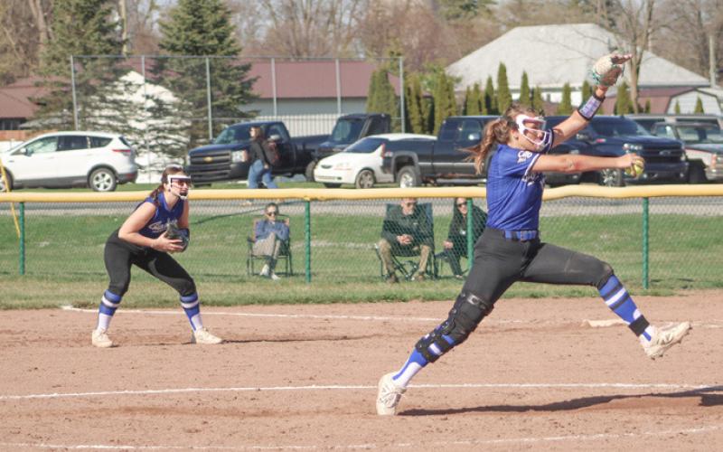 Gladwin softball team swept