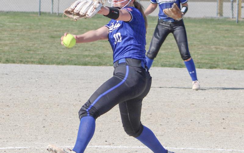 Gladwin’s Angelica Corlew fires a pitch toward the plate during a recent game.