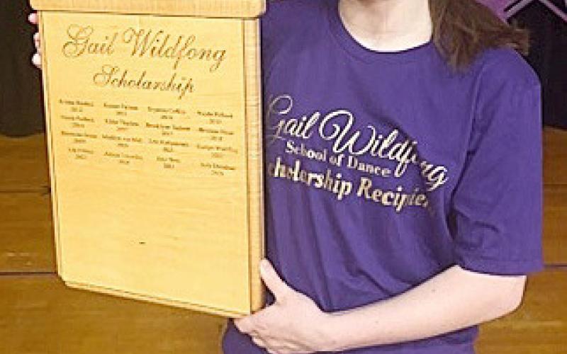 GWSD students earn scholarships