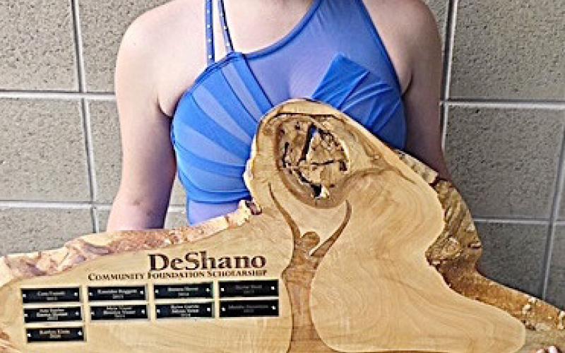 Pictured at left, Ayla Donahue with the Gail Wildfong Dance Scholarship. At right, Kaitlyn Klein with the Deshano Community Dance Scholarship.