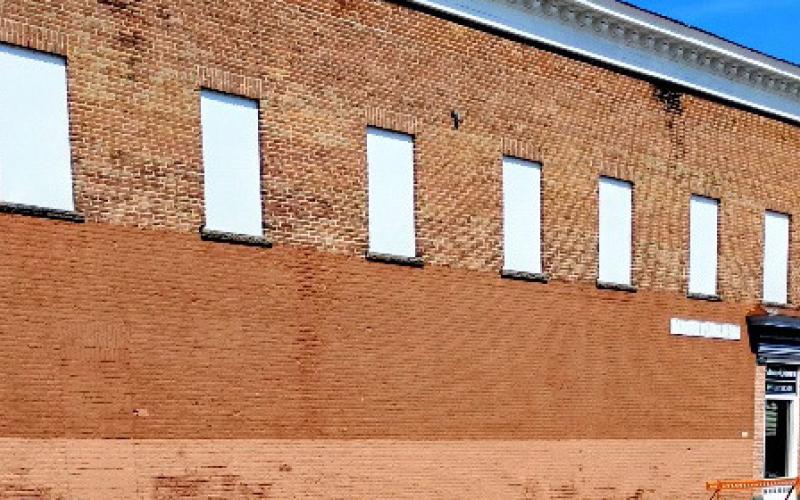Help to complete downtown mural at Summer Street Fest