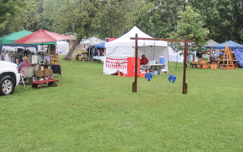 44TH ANNUAL ARTS AND CRAFTS FESTIVAL HELD