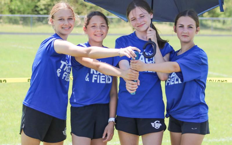 GJHS GIRLS COMPETE AT REGIONALS