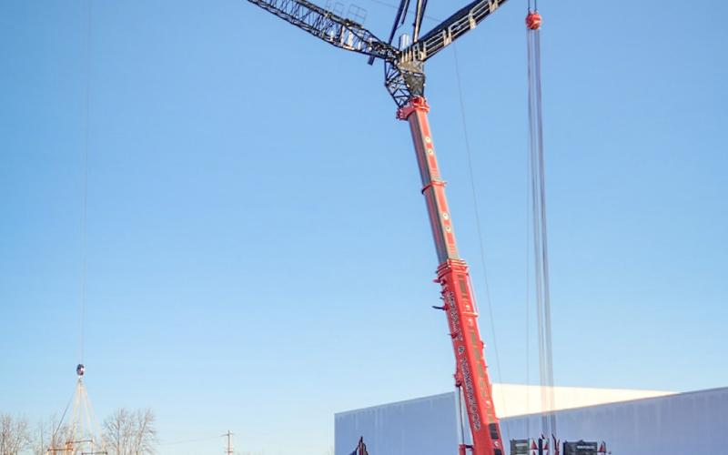 LARGEST CRANE NORTH OF DETROIT