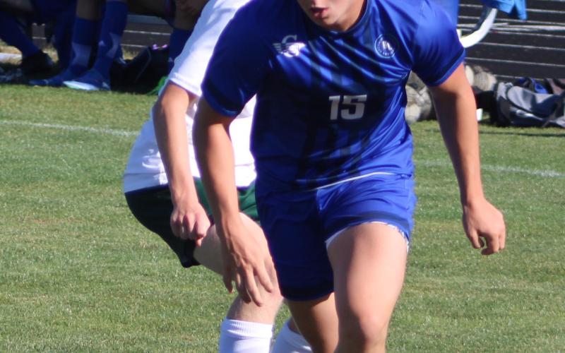 Gladwin soccer team finds scoring touch in a pair of victories