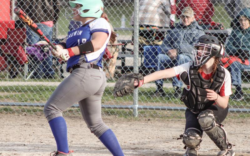 Beaverton JV softball gets win, tie vs. Gladwin