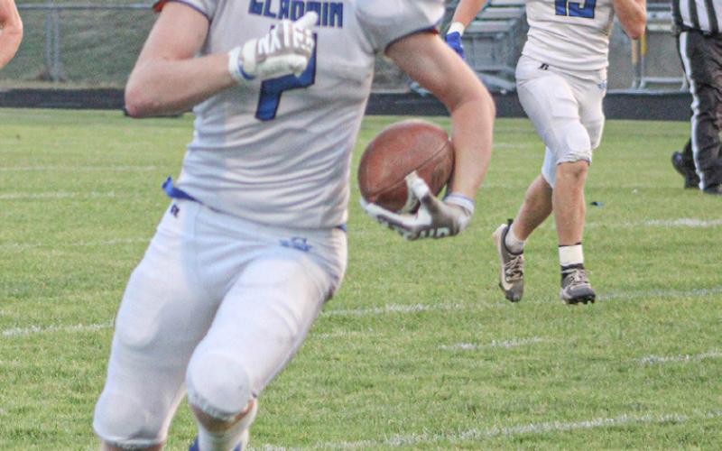 Gladwin springs U.P.-set to advance in football playoffs