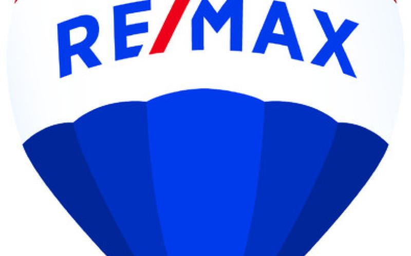 RE/MAX River Haven agents receive honors