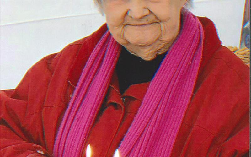 Arlene Loxton