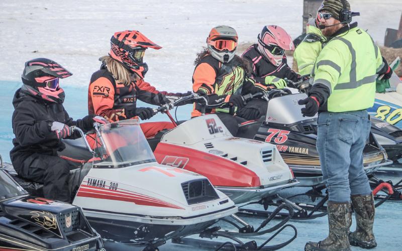 Vintage snowmobiles make their return to the Blue Ice