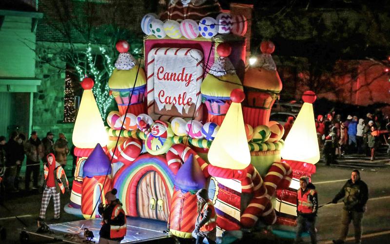 Pictured is an entry from the 2023 parade.
