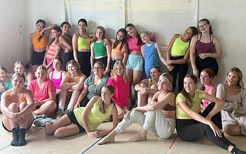 Gail Wildfong School of Dance students receive scholarship