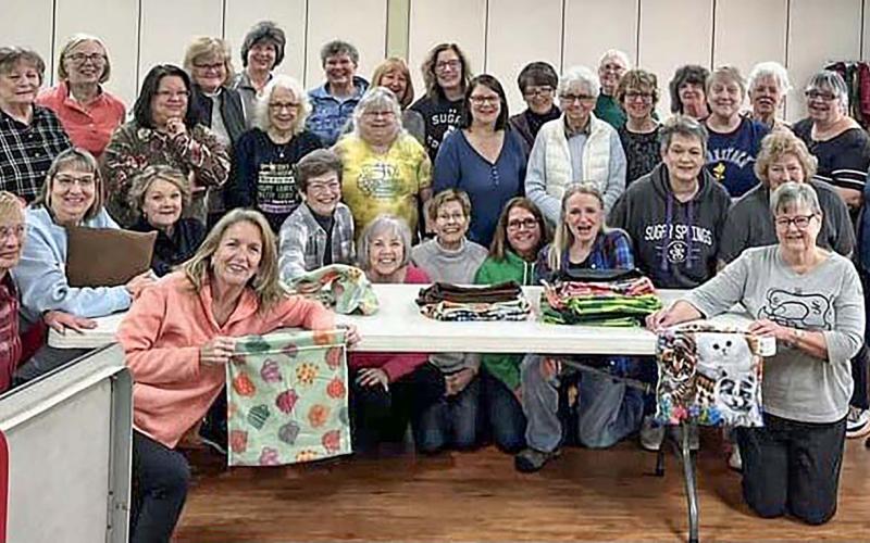 SUGAR SPRINGS STITCHERS AND QUILTERS MAKE BEDDING SUPPLIES