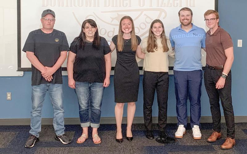 Northwood students partner with Beaverton business owners