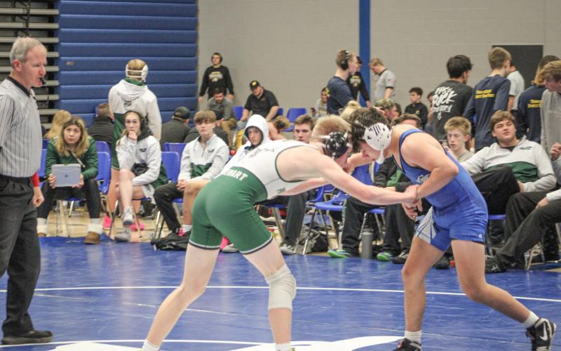 Traedence Moore had a 4-1 record Saturday to help Gladwin win the championship at the Grayling Team Tournament.