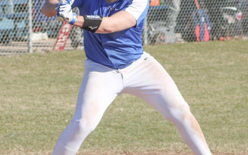 Gladwin’s Brayden Dee steps into one during a recent game.