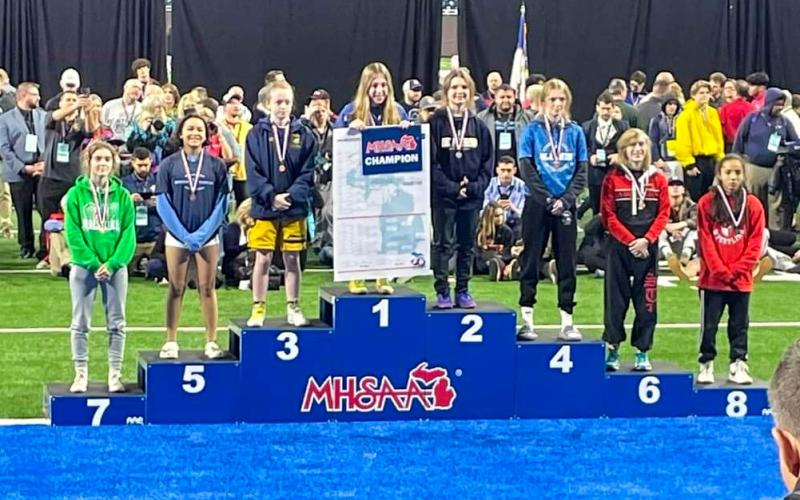Gladwin’s Pyrzewski wins third state medal, Demory loses in blood round