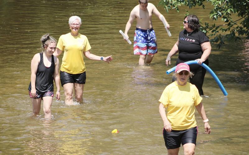 HOSPICE DUCK RACE A BIG SUCCESS