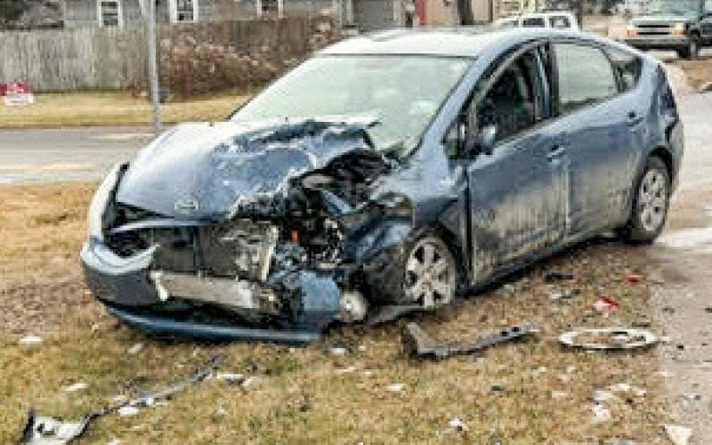 TWO CARS TOWED DUE TO ACCIDENT