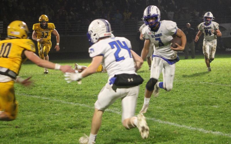 Gladwin’s title defense ends in first round