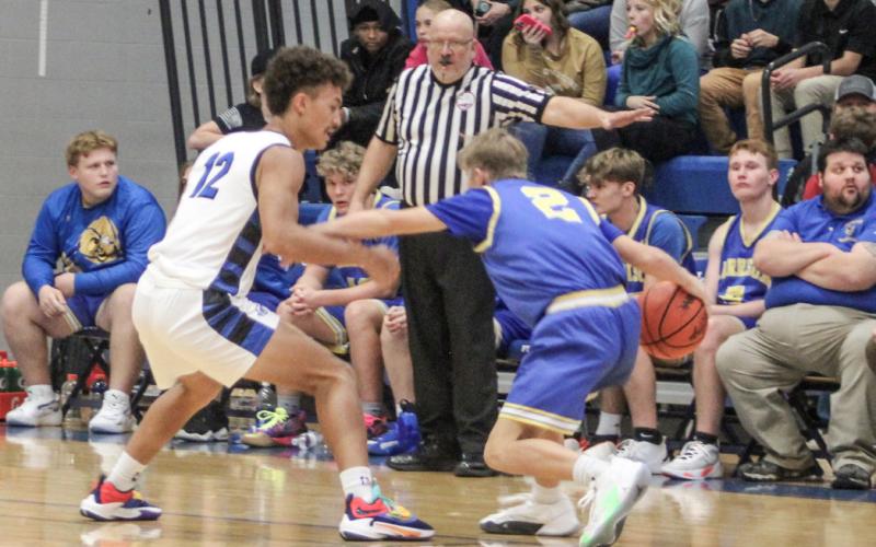 Flying G’s erupt for big victory over Harrison
