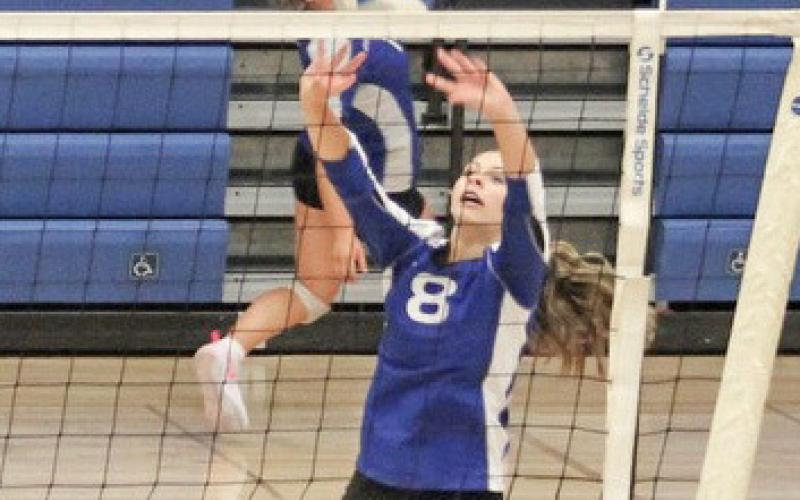 Beal City sweeps Gladwin volleyball team
