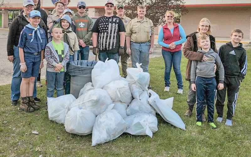 Boy Scout Troop 779 and Cub Scout Pack spent some more time cleaning up trash in Gladwin on Earth Day.