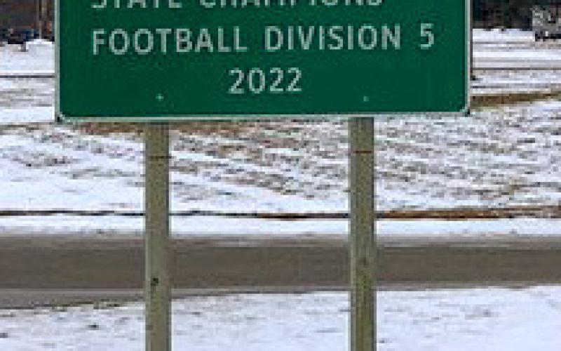 STATE CHAMPIONSHIP SIGNS ARE UP IN GLADWIN