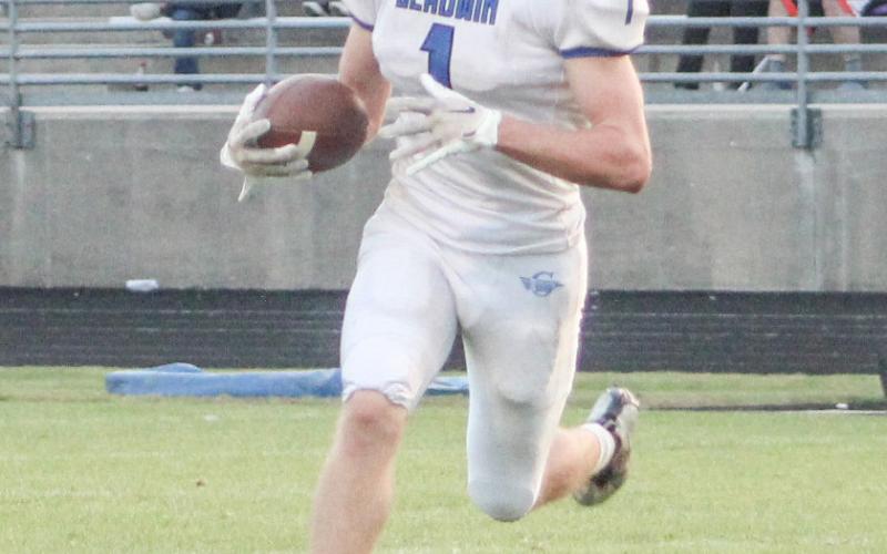 Trace Corlew caught two touchdown passes from Colton Pfenninger in the second half to power Gladwin to its third straight victory Friday night at Bullock Creek.