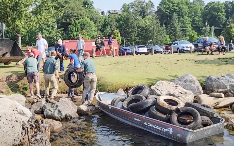 Scuba divers clean up the dirty history of the Great Lakes