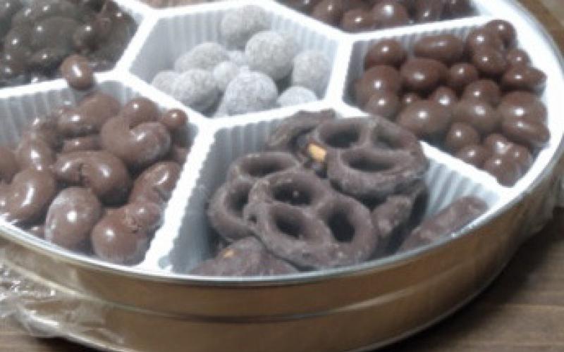 Kiwanis gourmet nuts and tins now available