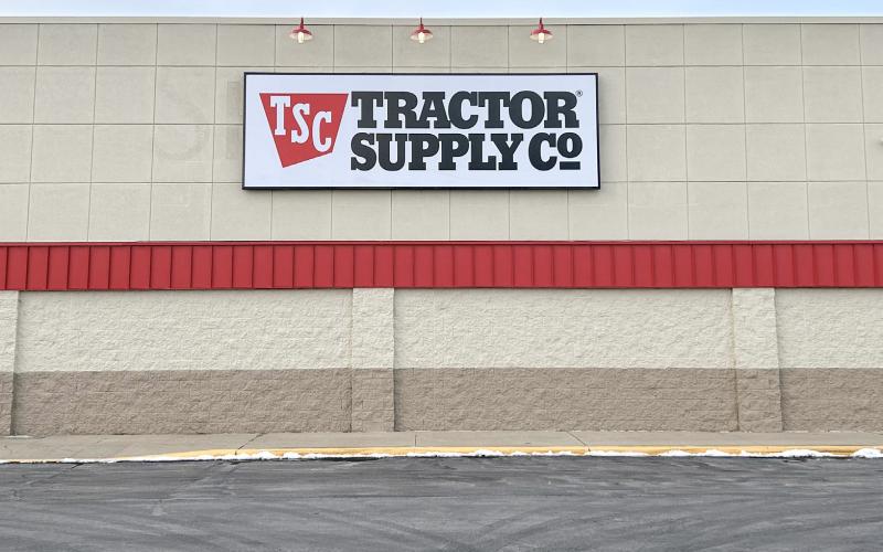 TRACTOR SUPPLY PREPARES FOR GRAND OPENING
