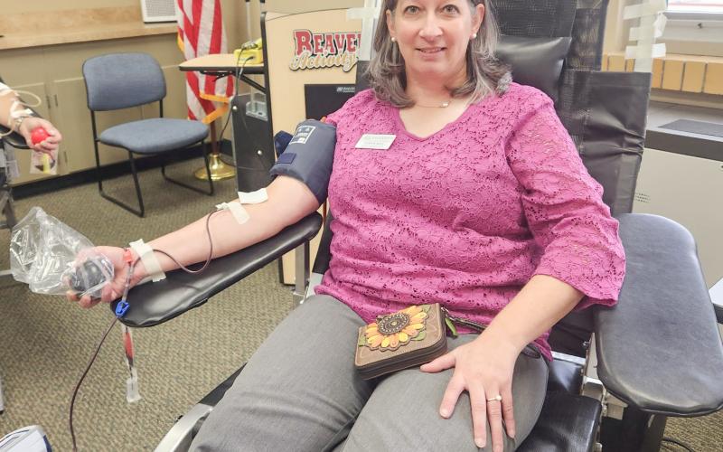 Chamber of Commerce Executive Director Carrie Will was among the blood donors at the Women’s Expo at the Beaverton Activity Center last weekend.