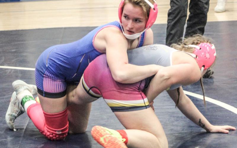 Gladwin’s Abby Thume won the championship at 120 at Sunday’s individual district tournament.