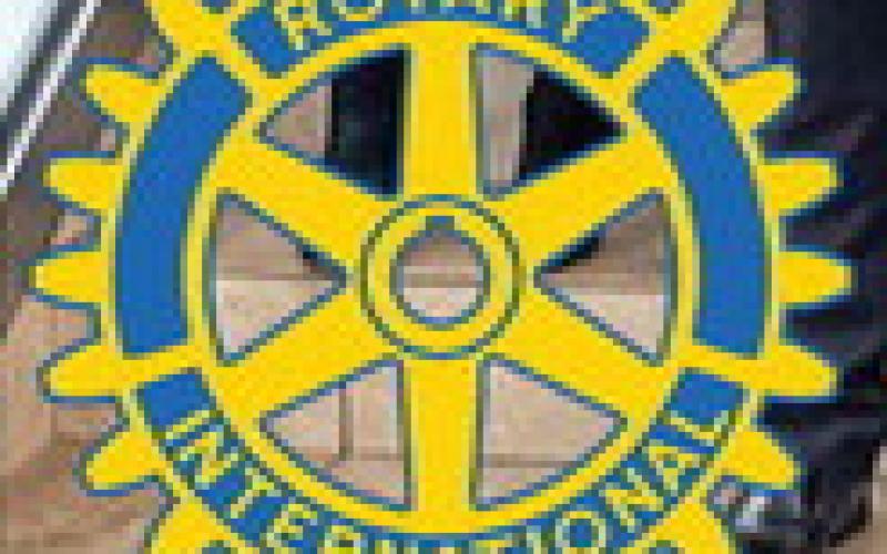 Gladwin Rotary Club honors top student athletes