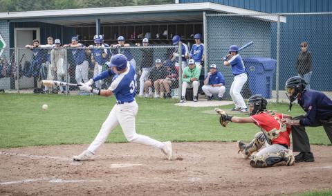 Gladwin baseball team sweeps rival Beaverton