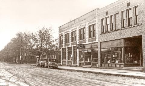 A LOOK BACK IN TIME | BEAVERTON HARDWARE BUILDING