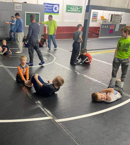 Youth Westling in Gladwin begins practicing