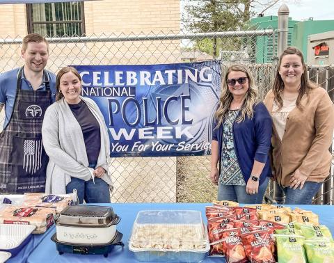 GLADWIN PROSECUTOR HOSTS BBQ FOR LAW ENFORCEMENT