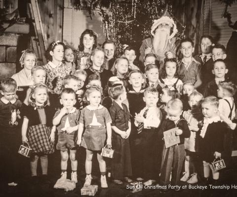 Christmas has long been a time for kids meetings Santa Claus. This one was taken in the Buckeye Township Hall during the prosperous oil boom years. It was probably taken just after the attack on Pearl Harbor and America’s entry into WWII, but before the reality of what that would mean had really sunk in. There are no identifications of any of the children, but perhaps some readers may recognize the event and perhaps even provide identifications. Send them to shaupt@thegladwincountyrecord.com.