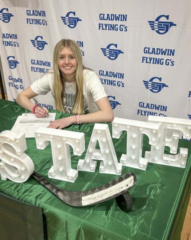 Gladwin’s Mackenzie Huber signs up with MSU hockey team
