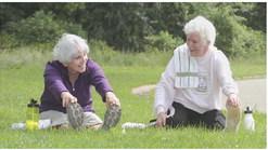 Pre-workout steps can keep seniors safe and reduce injury risk from exercise.
