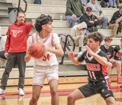 Beaverton’s Santi Panella looks for an open teammate during last week’s victory over visiting St. Louis.