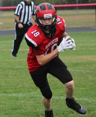 Mitchell Malmo caught a touchdown pass to help Beaverton’s JV football team top St. Louis last week.
