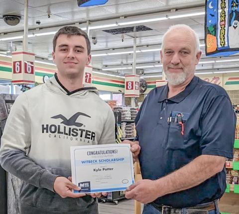 Pictured are Kyle Potter, at left, and Jerry Witbeck.